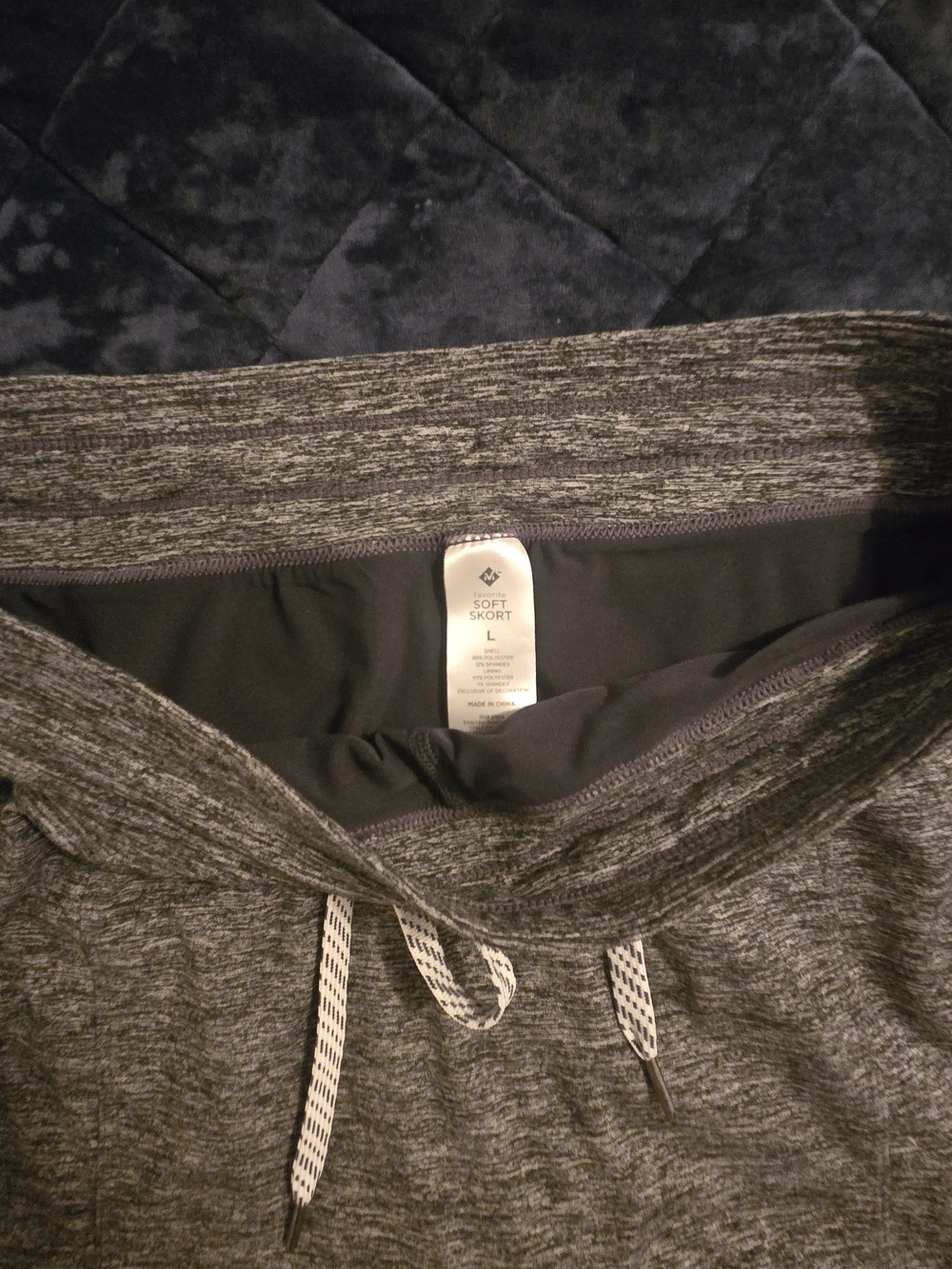 Skort Size Large - Picture 3 of 4